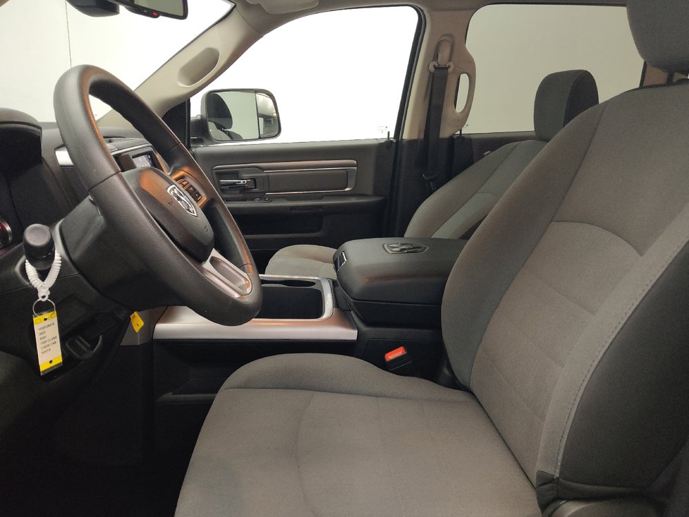 Used 2023 RAM 1500 Classic SLT w/ Trailer & Traction Group AWD/4WD image 17