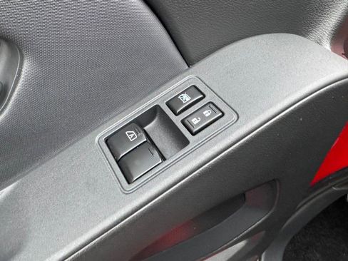 Used 2022 Nissan Frontier S w/ Technology Package image 13