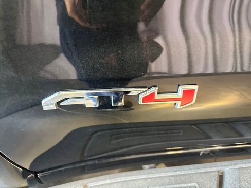 Used 2021 GMC Sierra 1500 AT4 AWD/4WD image 11