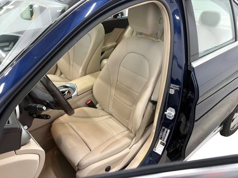 Used 2015 Mercedes-Benz C 300 4MATIC Sedan image 11
