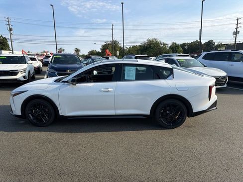 Certified 2025 Kia K4 GT-Line Turbo FWD image 4