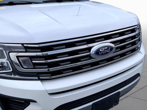 Used 2020 Ford Expedition XLT w/ Equipment Group 202A RWD image 29