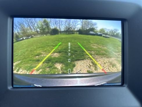 Used 2019 Jeep Compass Latitude FWD image 16