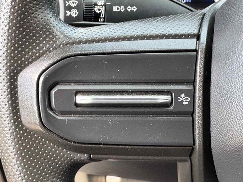 Used 2024 Chevrolet Colorado W/T image 32