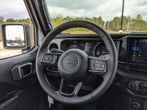 Certified 2025 Jeep Wrangler Unlimited Sport S 4xe image 26