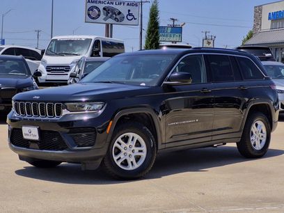 Used 2023 Jeep Grand Cherokee Laredo