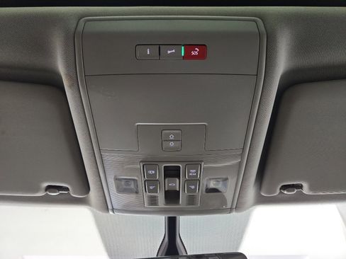 Certified 2023 Volkswagen Atlas SE w/ Panoramic Sunroof Package FWD image 28