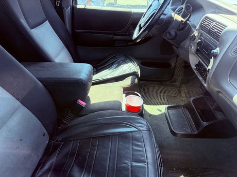 Used 2004 Ford Ranger XLT image 4