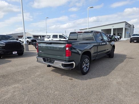 Used 2026 Chevrolet Silverado 1500 LT w/ Leather Package RWD image 7