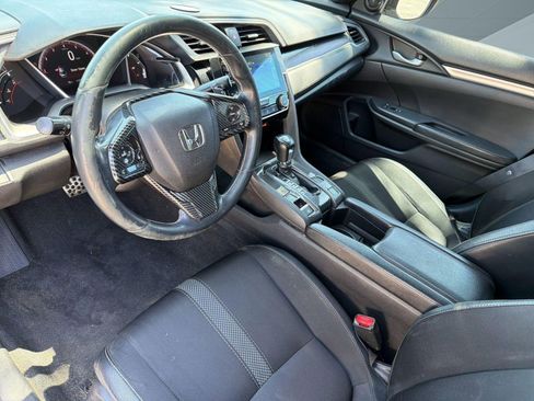 Used 2020 Honda Civic Sport image 4