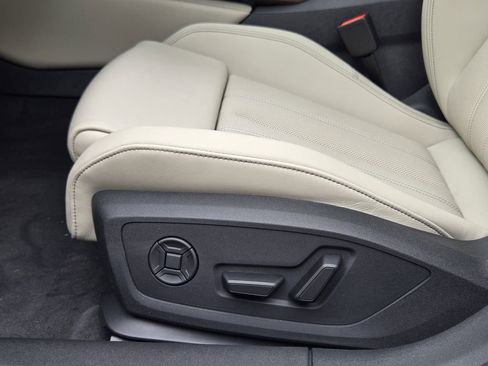 New 2026 Audi A6 Premium Plus AWD/4WD image 30
