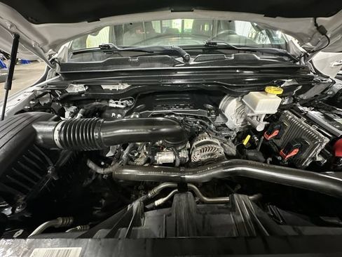 Used 2019 RAM 1500 Big Horn AWD/4WD image 22