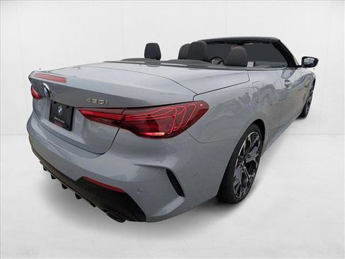 Used 2026 BMW 430i Convertible w/ M Sport Package image 2