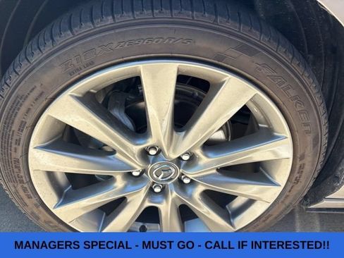 Used 2025 MAZDA MAZDA3 s FWD image 7