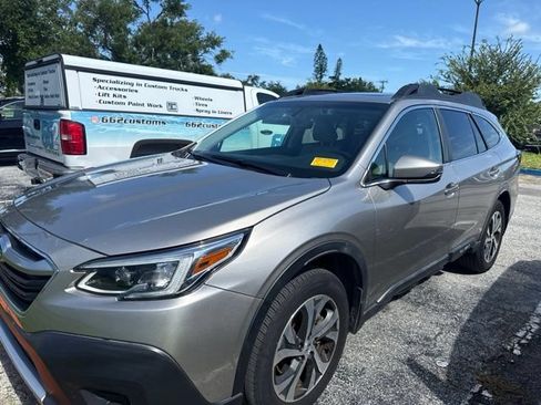Used 2020 Subaru Outback Limited AWD/4WD image 4
