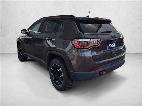 Used 2020 Jeep Compass Trailhawk AWD/4WD image 5