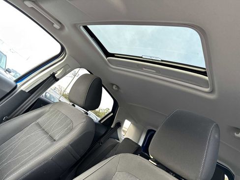 Used 2021 Ford EcoSport SE w/ SE Convenience Package image 22