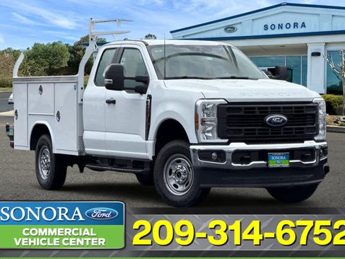 New 2025 Ford F250 XL w/ XL Chrome Package AWD/4WD image 1