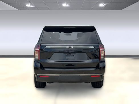 Used 2022 Chevrolet Tahoe Z71 w/ Luxury Package AWD/4WD image 10