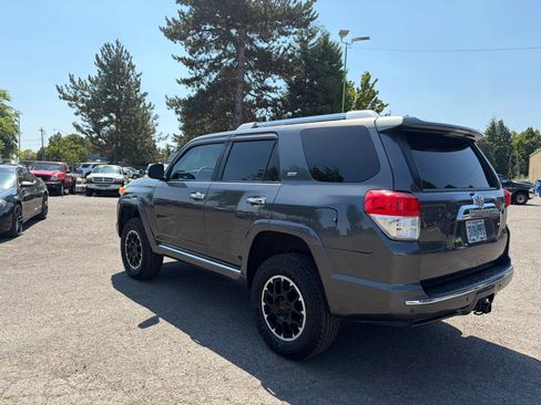 Used 2010 Toyota 4Runner Trail AWD/4WD image 5
