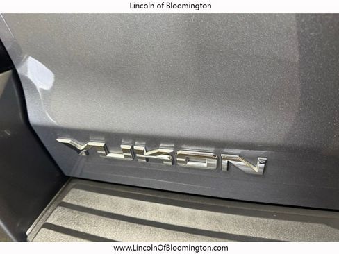 Used 2018 GMC Yukon SLT AWD/4WD image 30