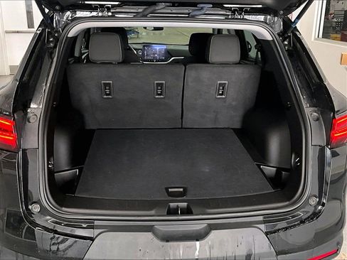 Used 2024 Chevrolet Blazer LT image 35