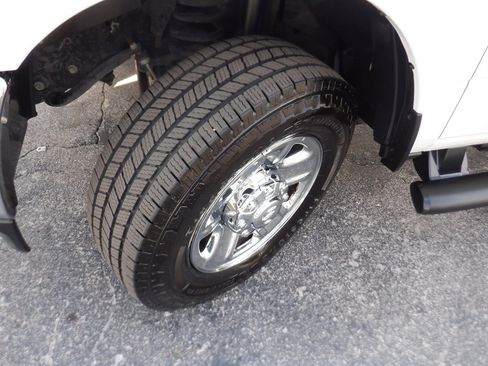 Used 2020 RAM 3500 SLT w/ Quick Order Package 2YG SLT RWD image 25