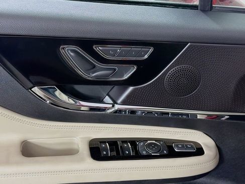 New 2026 Lincoln Corsair Premiere FWD image 19