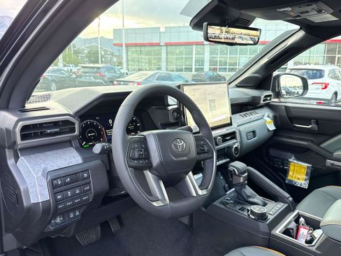 New 2026 Toyota Tacoma 4x4 Double Cab Hybrid image 7