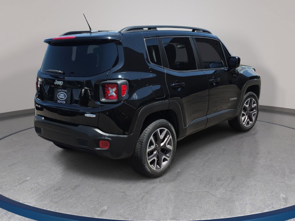 Used 2016 Jeep Renegade Latitude w/ Popular Equipment Group AWD/4WD image 6