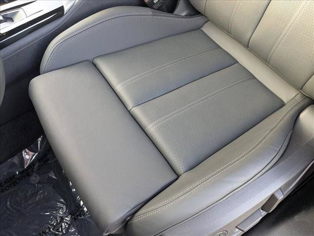 New 2025 Audi Q5 Premium Plus w/ Premium Plus AWD/4WD image 4