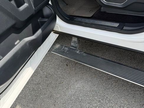 Used 2016 Ford F150 Platinum w/ Equipment Group 701A Luxury image 19