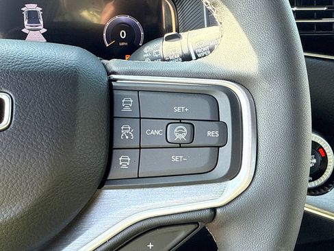New 2026 Jeep Grand Wagoneer Limited AWD/4WD image 28