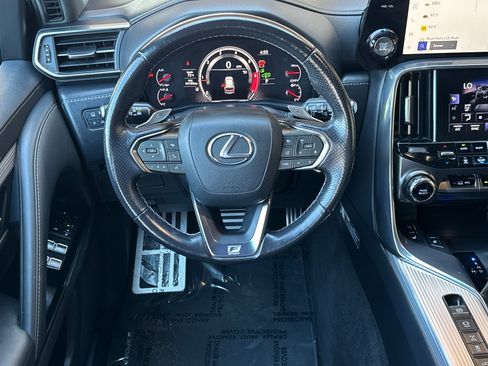 Used 2022 Lexus LX 600 F Sport w/ Accessory Package (Z1) AWD/4WD image 14
