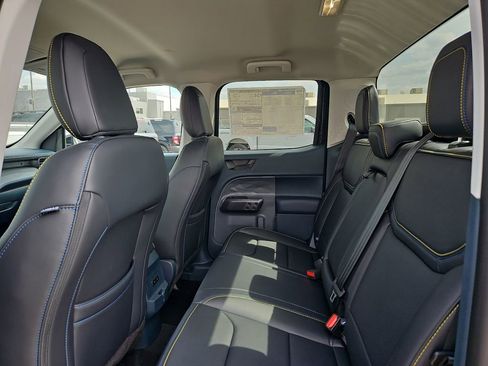 New 2025 Ford Maverick Lobo image 19