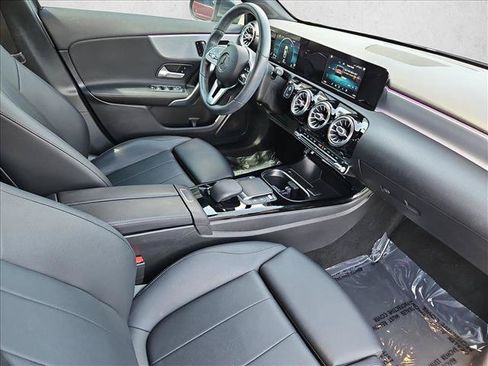 Used 2021 Mercedes-Benz A 220 image 27