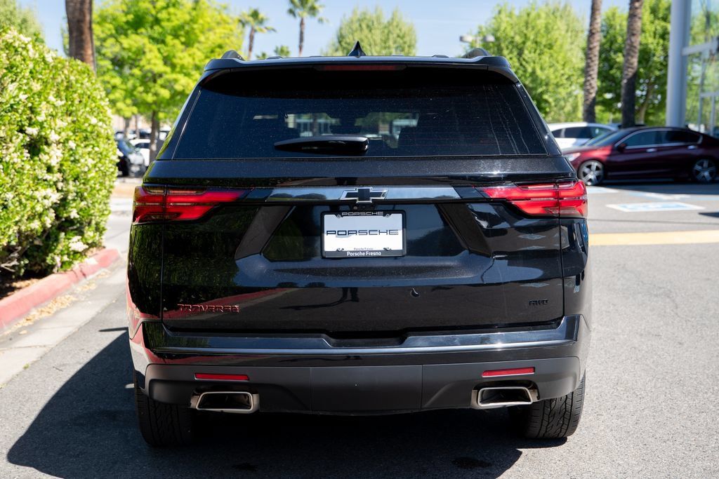 Used 2023 Chevrolet Traverse Premier w/ Redline Edition AWD/4WD image 8