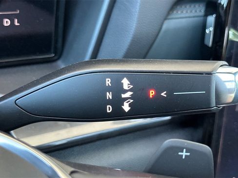 New 2026 GMC Terrain AT4 w/ Convenience Package III image 20