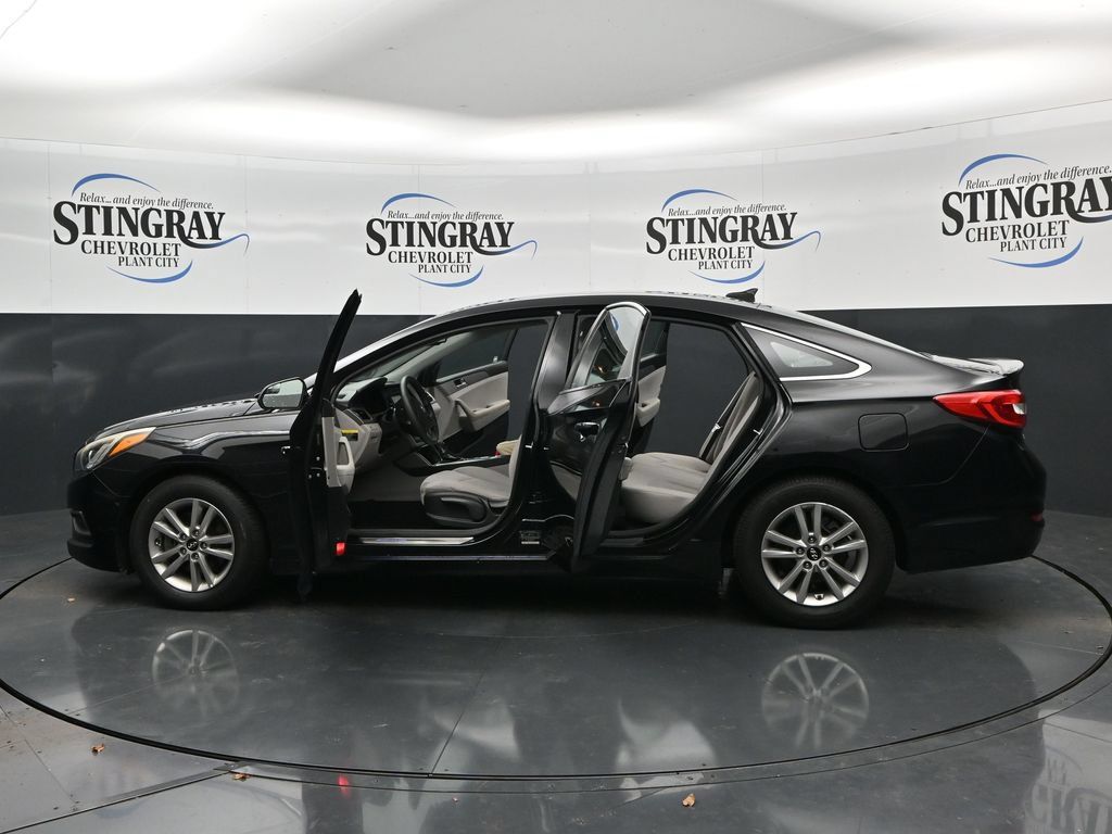 Used 2016 Hyundai Sonata SE FWD image 37