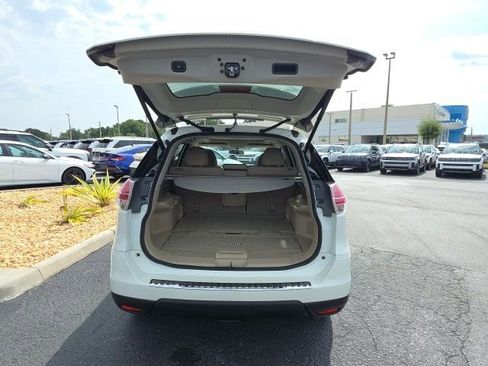 Used 2015 Nissan Rogue SL w/ SL Premium Package FWD image 14
