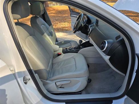 Used 2016 Audi A3 1.8T Premium image 29