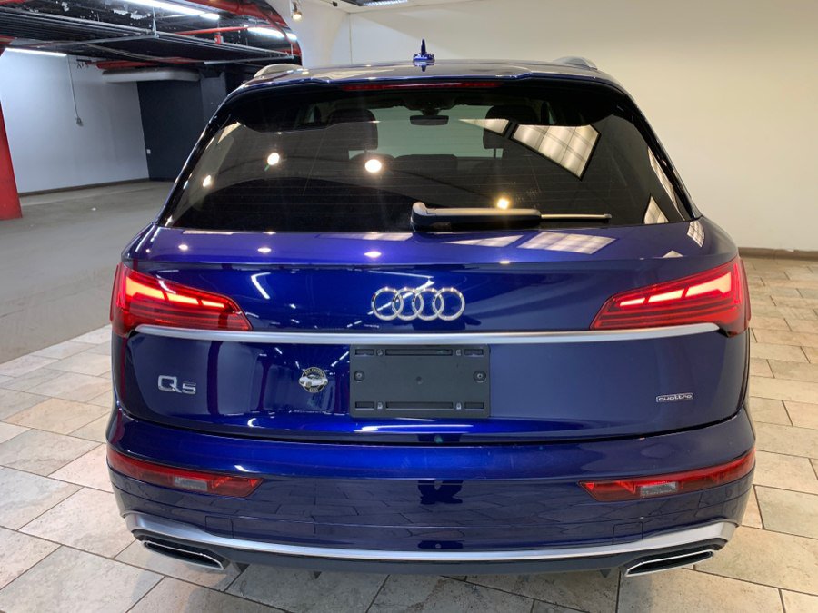 Used 2022 Audi Q5 2.0T Premium Plus w/ Premium Plus Package AWD/4WD image 7