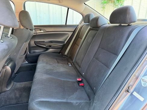 Used 2012 Honda Accord LX image 18