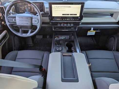 New 2026 GMC Hummer EV 4x4 Crew Cab image 8
