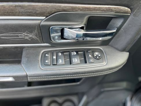 Used 2014 RAM 1500 Limited image 19