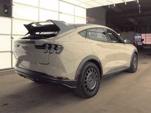 Used 2025 Ford Mustang Mach-E GT image 7