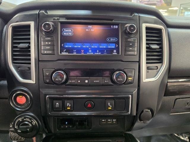 Used 2019 Nissan Titan SV w/ SV Convenience Package AWD/4WD image 18