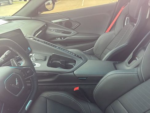 Used 2024 Chevrolet Corvette Z06 w/ Stealth Interior Trim Package RWD image 11