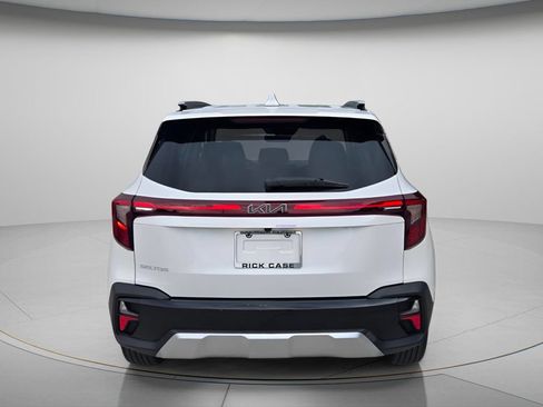 Used 2025 Kia Seltos EX w/ EX Sunroof Package FWD image 5