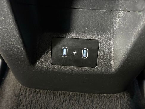 Used 2025 Hyundai Santa Cruz Limited AWD/4WD image 36